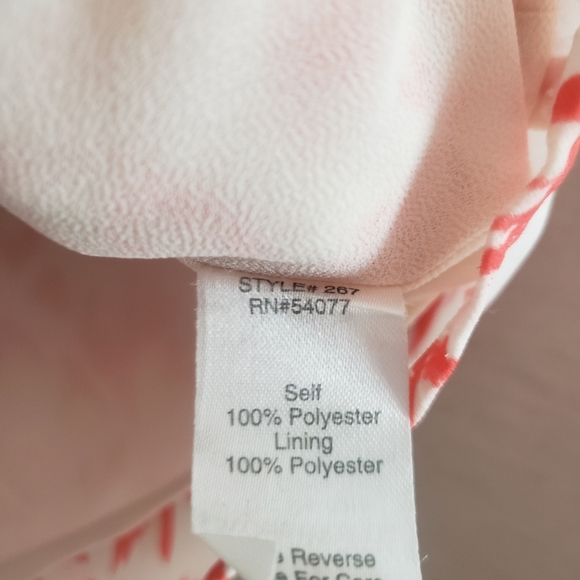 NWOT CAbi pink & white abstract print sleeveless blouse tank top Womens Small - Picture 5 of 7